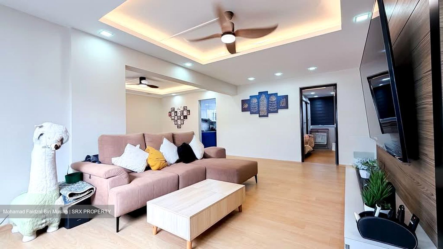 Blk 727 Jurong West Avenue 5 (Jurong West), HDB 5 Rooms #593602291